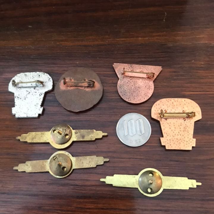 レア！ 東ドイツ時代 実物バッジ類7個セット 社会主義/米軍店舗什器ヴィンテージ