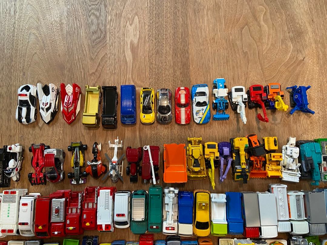 トミカ 178台まとめ売り