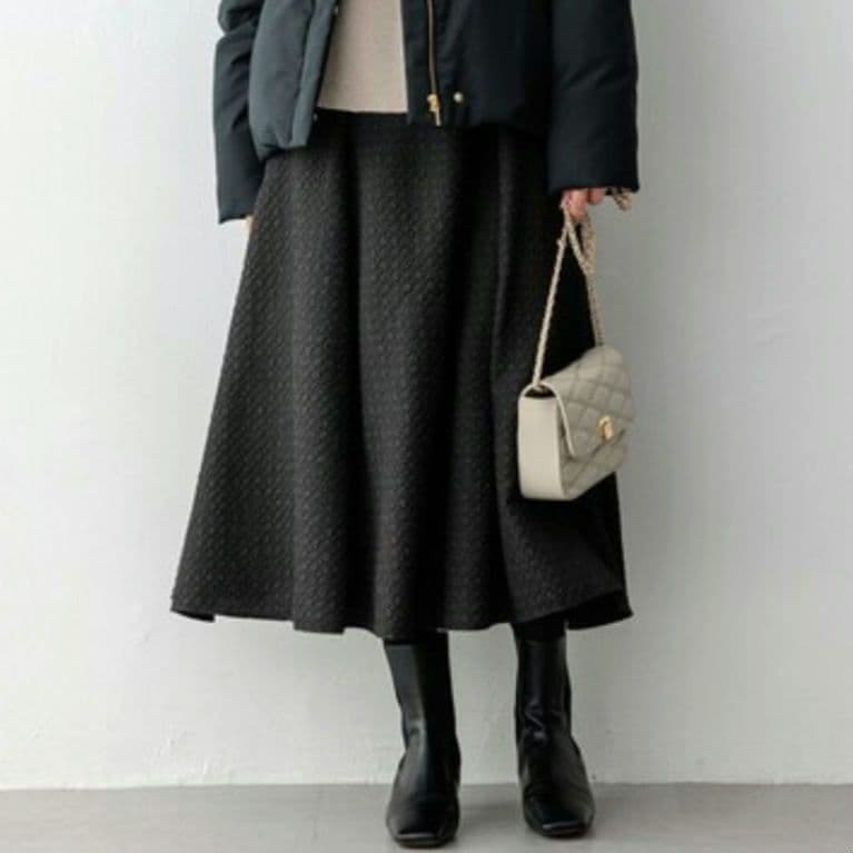 新品タグ付き【洗える】23区 プレザンスジャカードタックスカート 44 ブラック