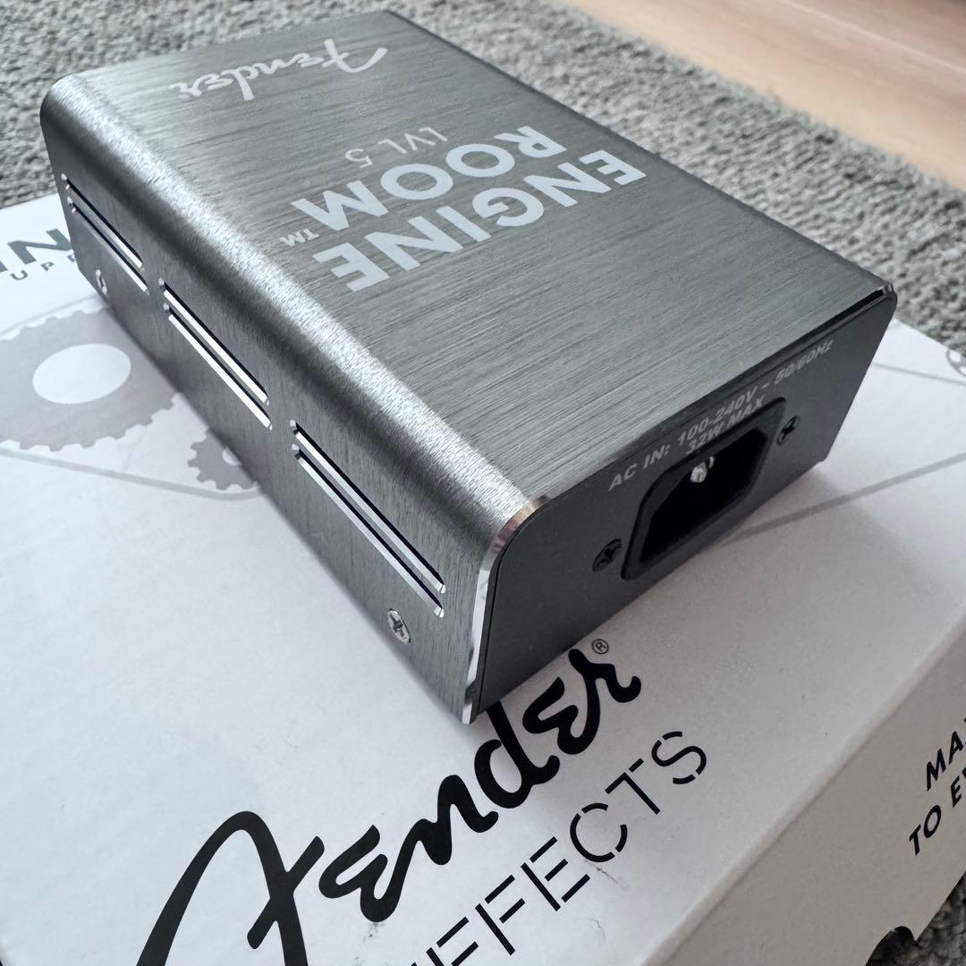 【新品同等品】Fender Engine Room LVL5 パワーサプライ