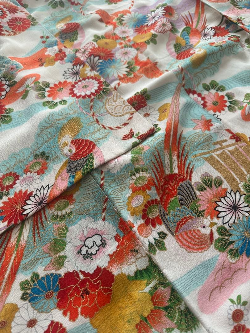 七五三 7歳 四つ身着物 レトロ柄 牡丹 鶴 金彩 美品