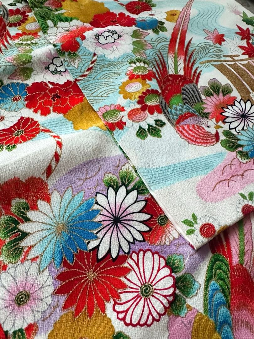 七五三 7歳 四つ身着物 レトロ柄 牡丹 鶴 金彩 美品