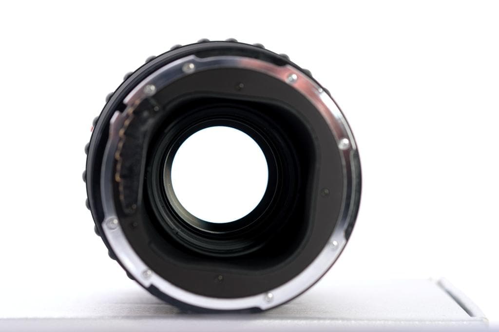 カール・ツアイス　マクロ・プラナー120mm f4. PQ ローライ 6000