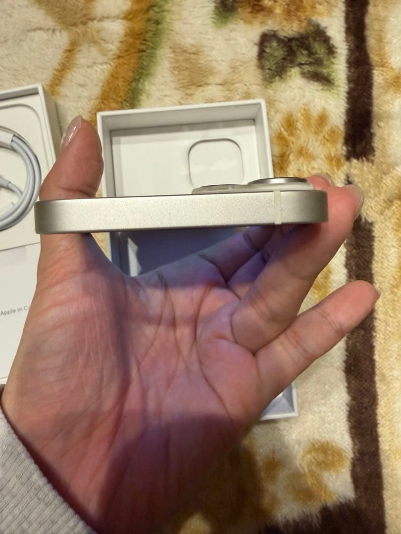 Apple iPhone 14 本体128GB SIMフリー 箱付き