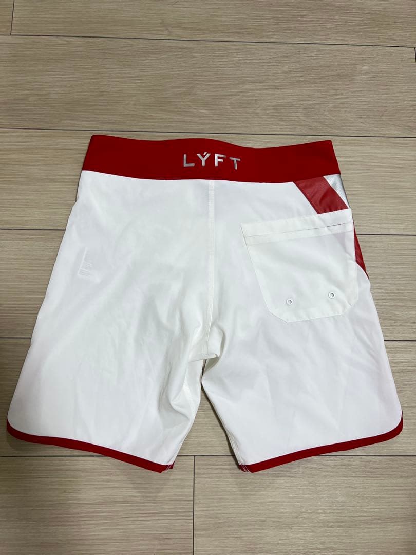 LYFT 水着 XSサイズ ホワイト/レッド
