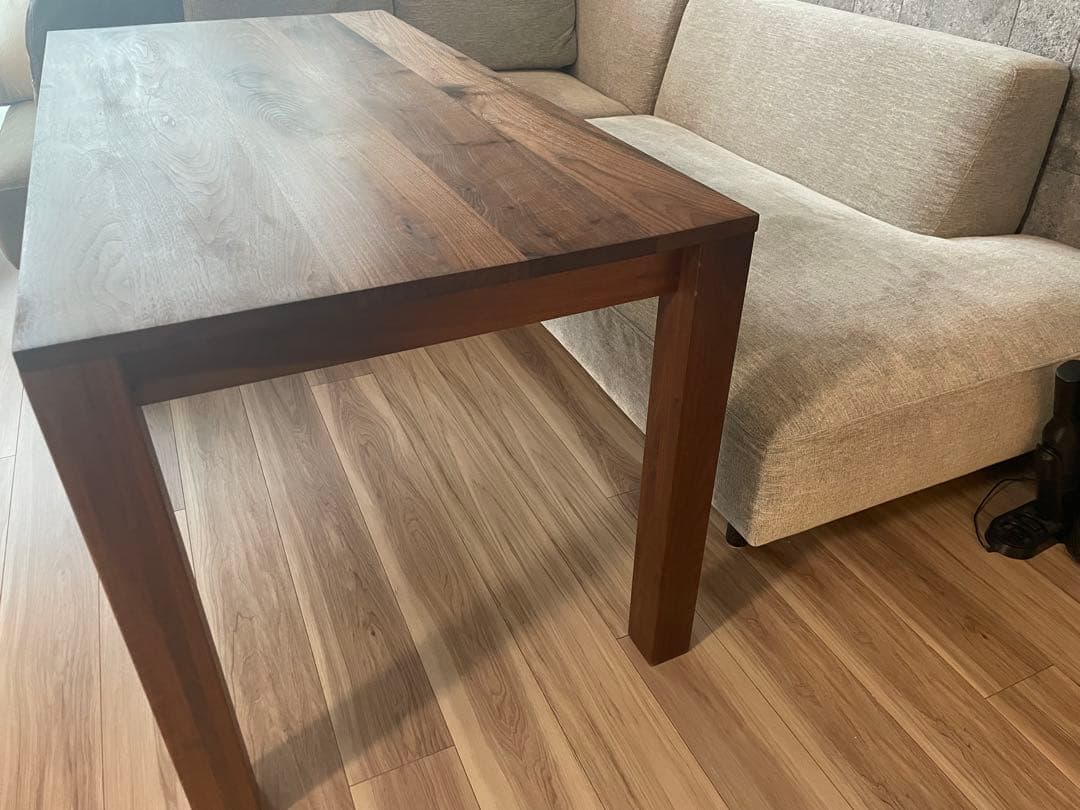 ダイニングテーブル 無垢材 オイル塗装 ウォールナット