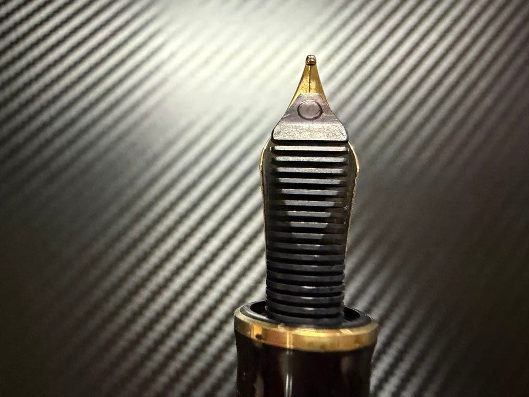 ペリカン スーベレーン M800 緑縞 M 中字 万年筆