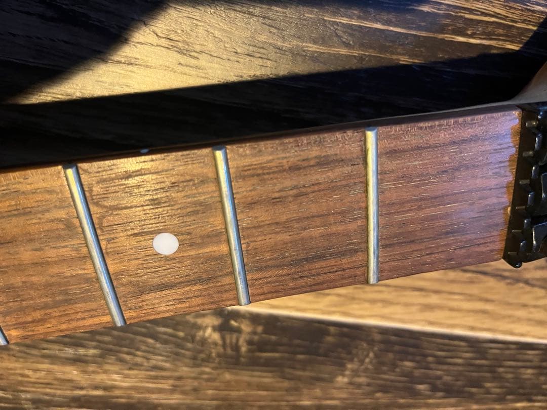 CHRAVEL フロイドローズ　エレキギター