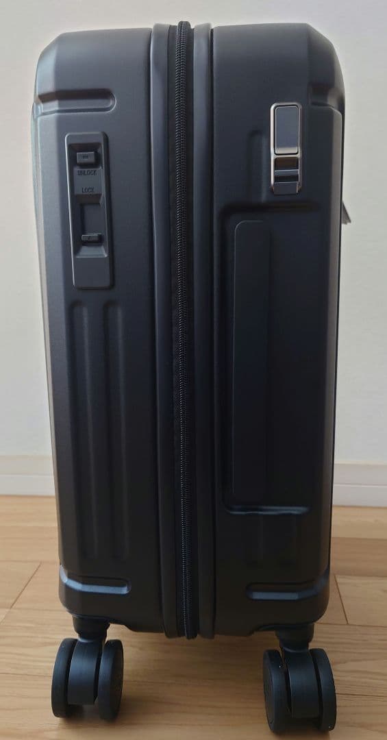 未使用 BERMAS キャリーケース No.60566 キャスターアップグレード