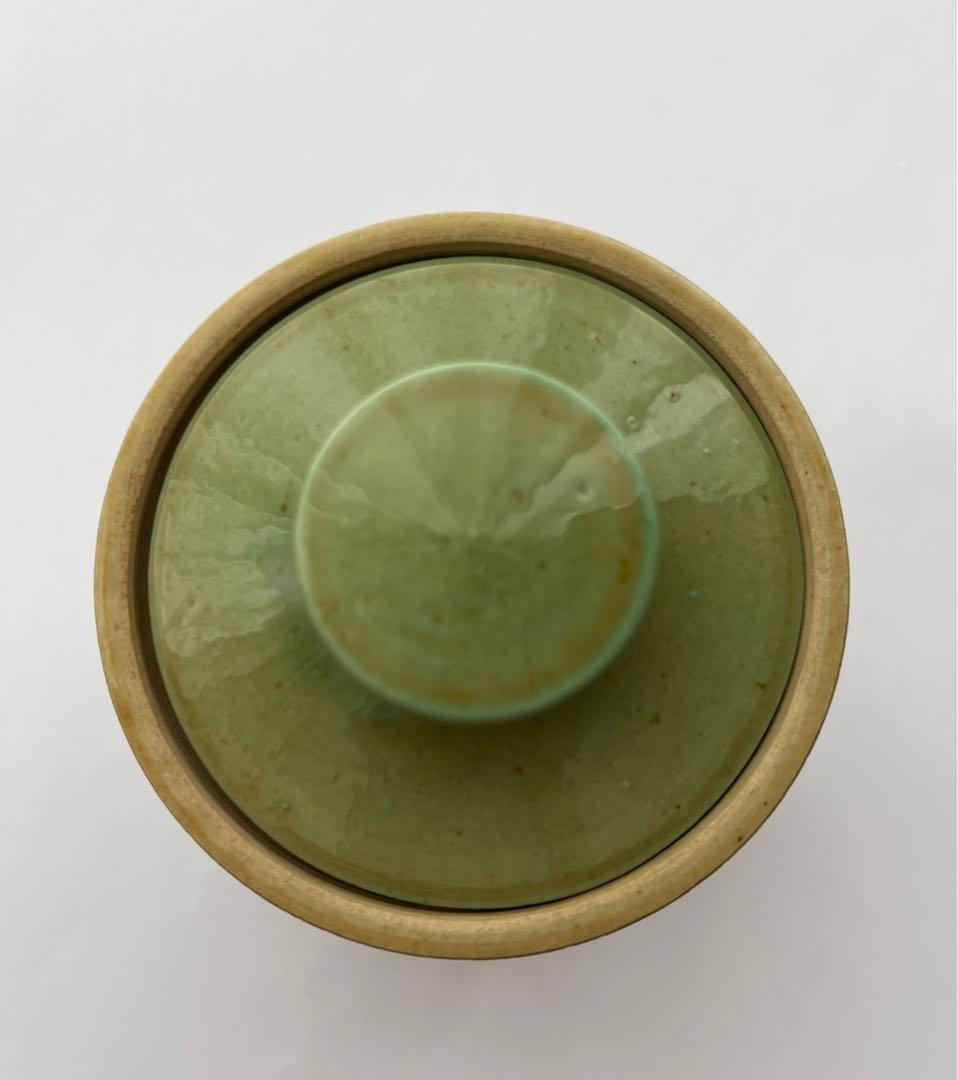 北欧の陶芸家 ベンテ・ハンセンの小物入れ