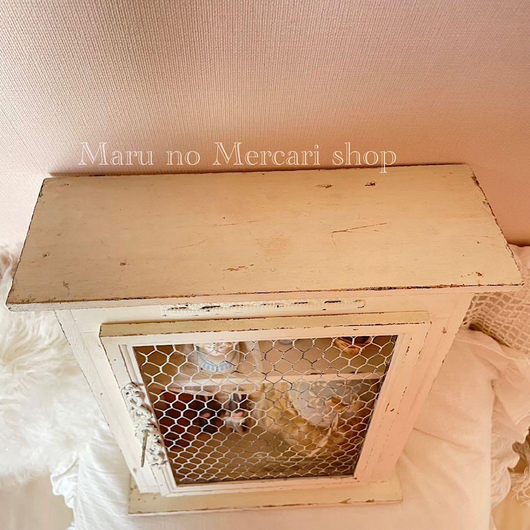 フランスアンティーク エクリュ ウォールキャビネット 棚 壁掛け シェルフ