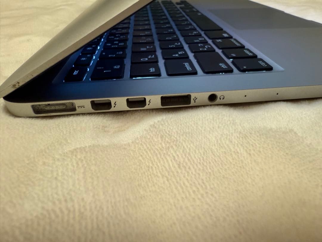 MacBook本体 MacBook Pro (Retina, 13-inch, Late 2012)