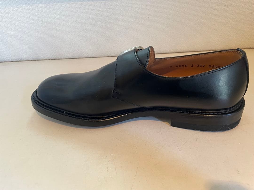 リーガル　革靴　新品未使用　箱・タグ無し　25.5cm e