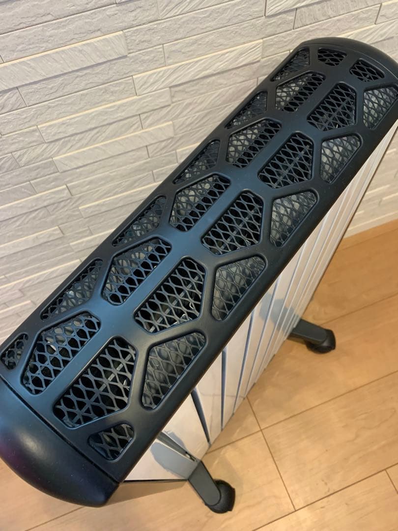 デロンギマルチダイナミックヒーター　MDHU15-BK