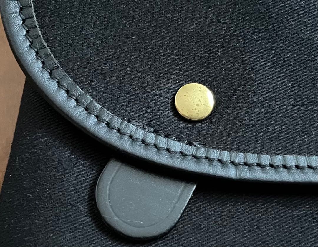 Brady ブレディAvon エイボン ショルダーバッグ