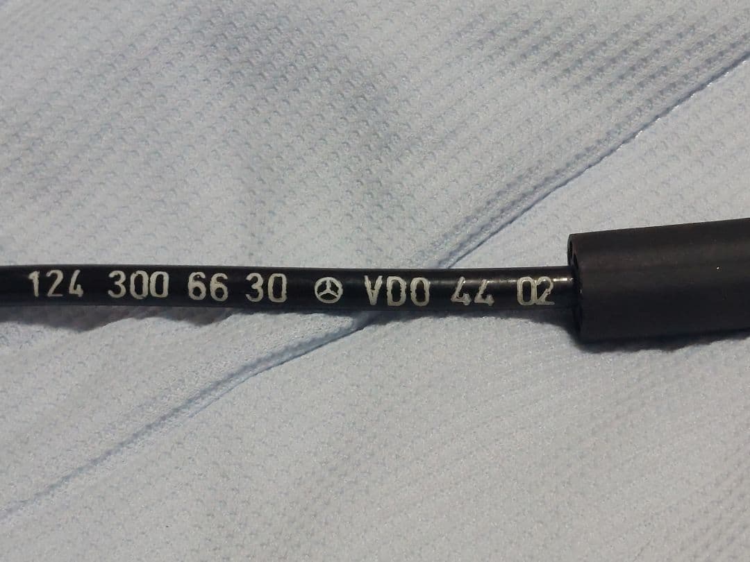 豆柴さくらメルセデスベンツW124E400E500用アクセルワイヤー