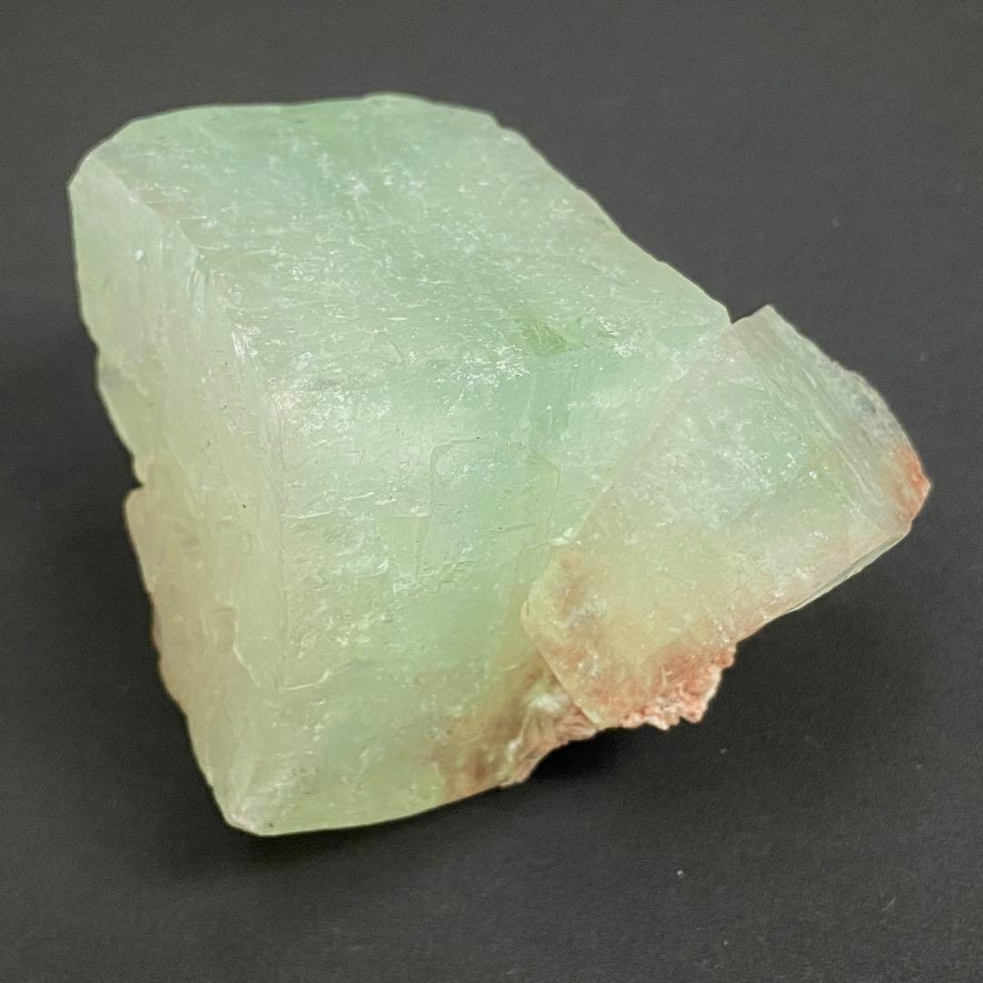 グリーンアポフィライト　魚眼石　鉱物標本　原石鉱石　天然石ストーン