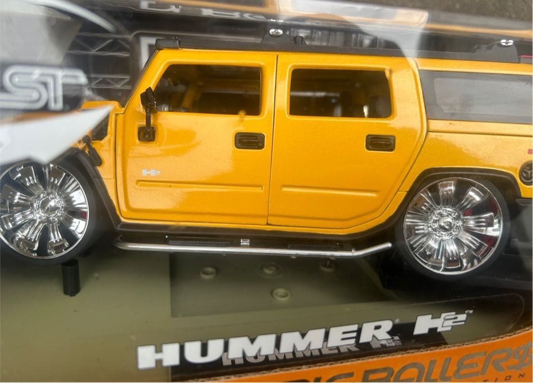DUB city Hummer H2 ダブシティー ハマー イエロー