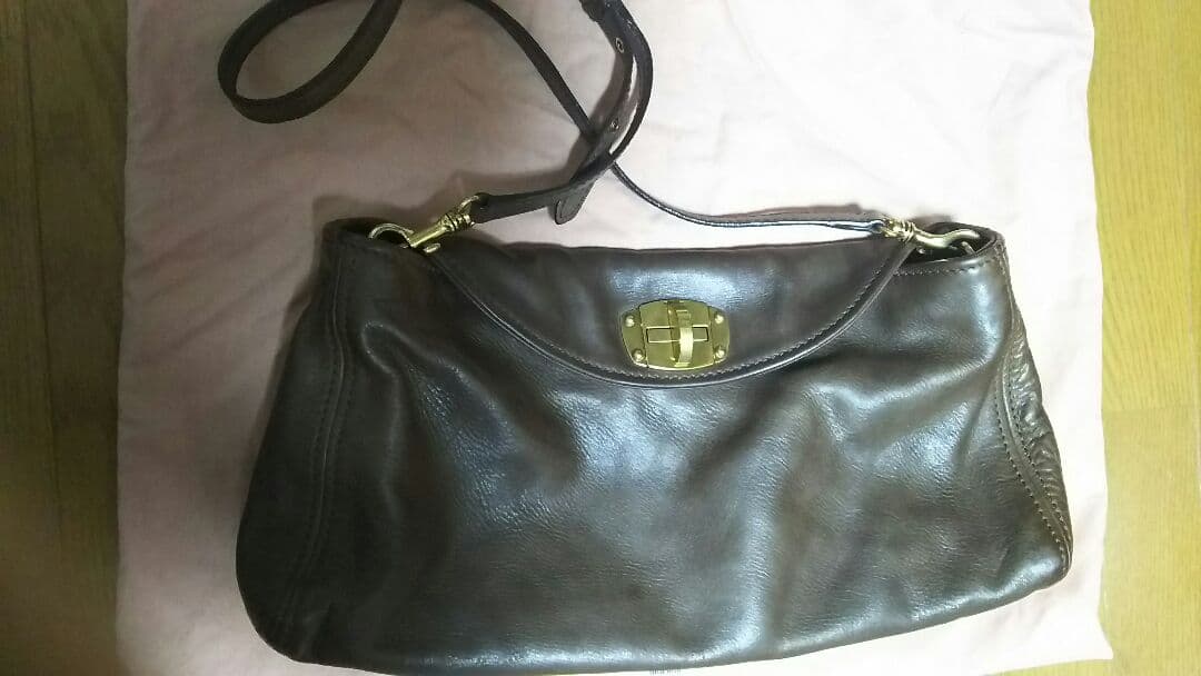 MIU MIU☆ショルダーバッグ☆男女兼用OK