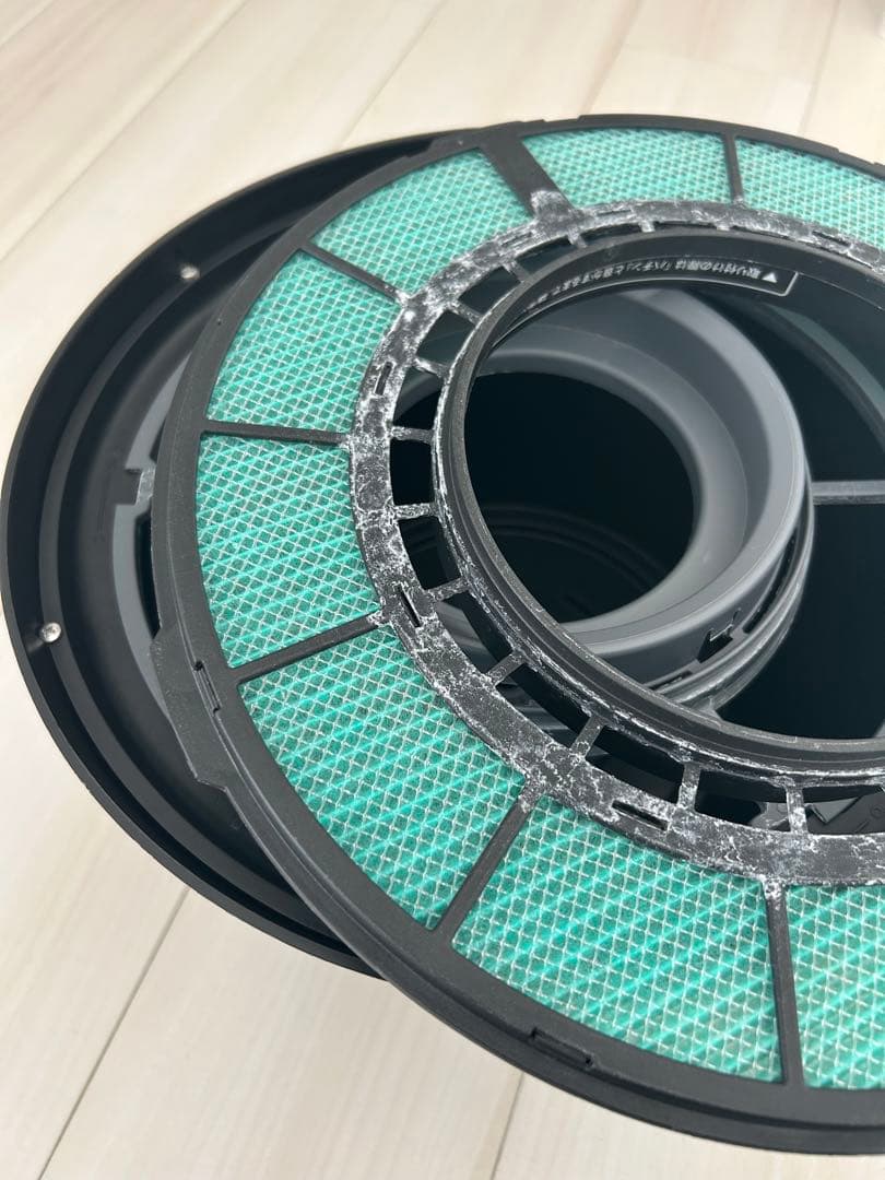 バルミューダ（BALMUDA）の気化式加湿器「Rain（レイン）」