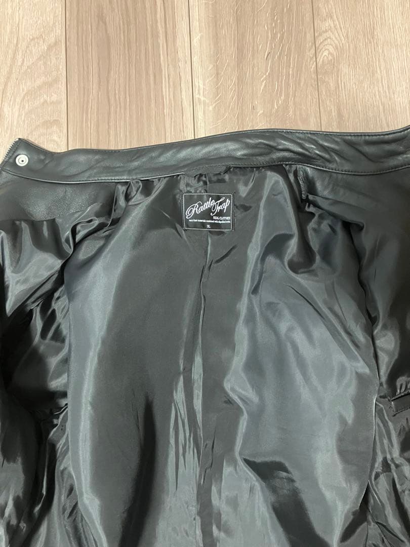 ラトルトラップ　レザージャケット