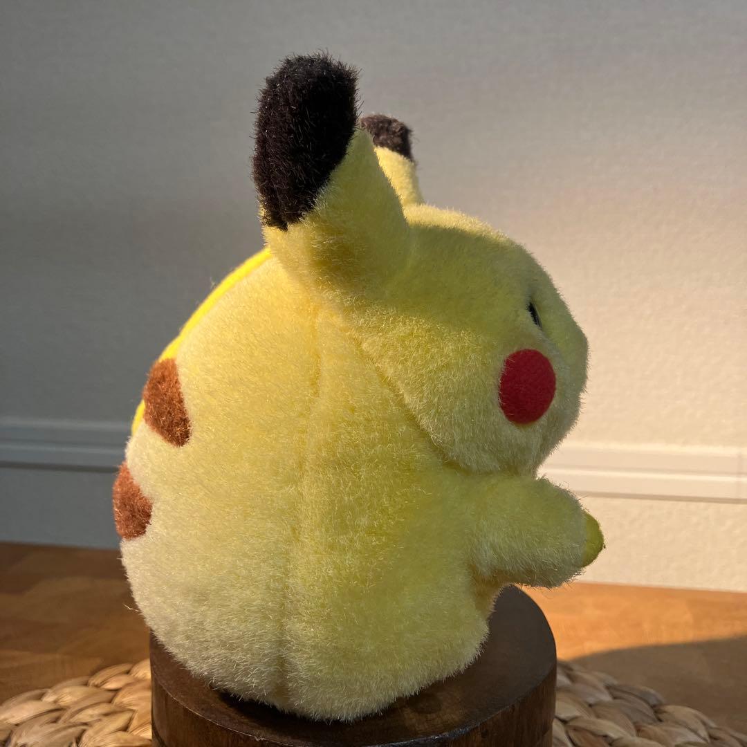 ピカチュウ　TOMY 初期　ずんぐり