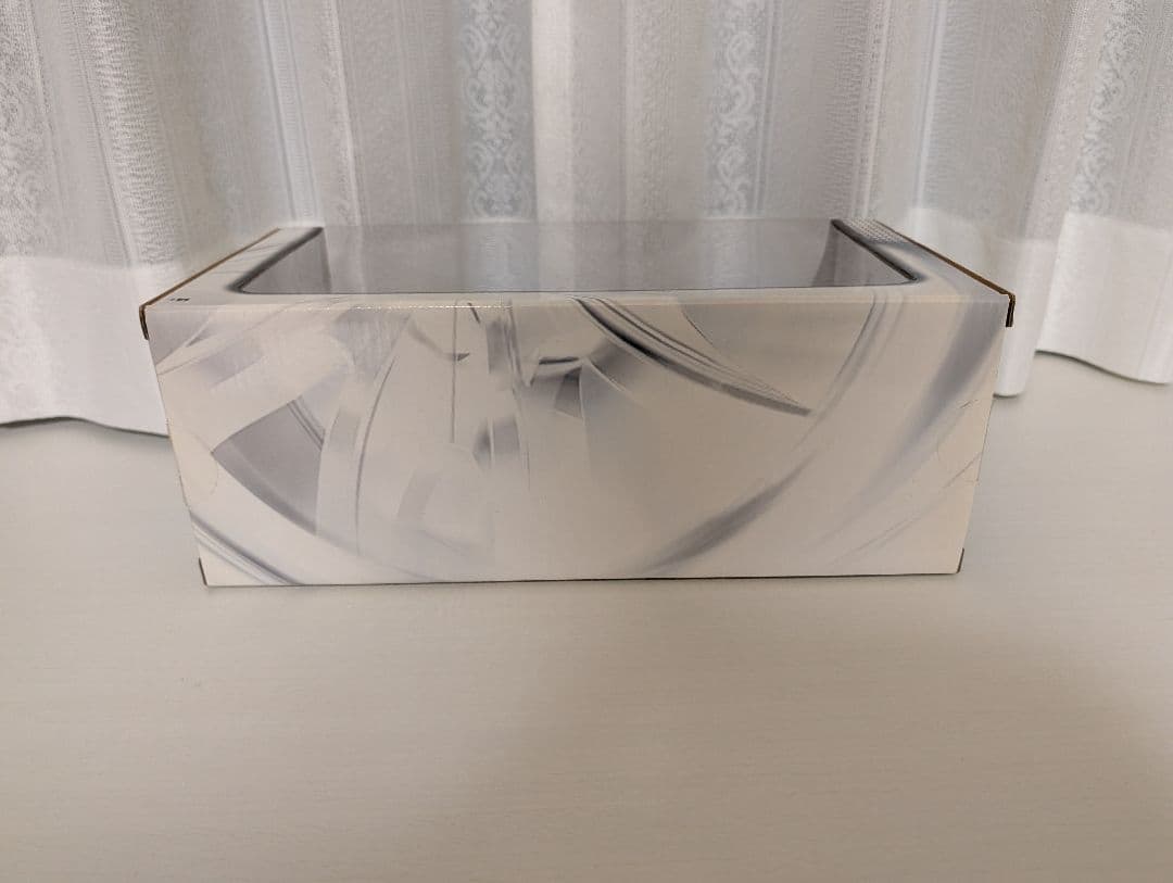 Hot Wheels ルノー F1 R25 ジャンカルロ・フィジケラ 1/18