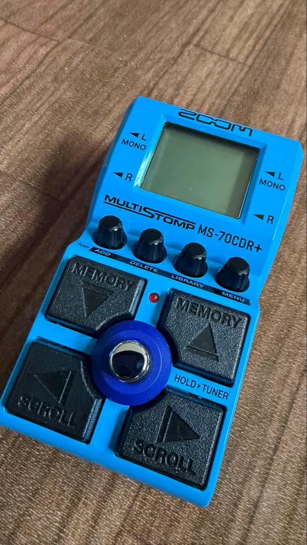 美品　ZOOM MS-70CDR+マルチエフェクター　ストンプボックス