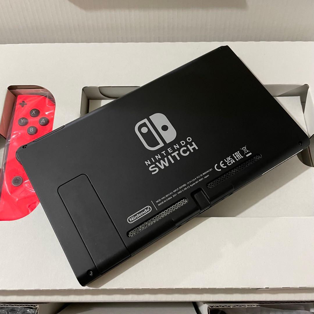 【美品】Nintendo Switch 本体 青/赤 ジョイコン付き