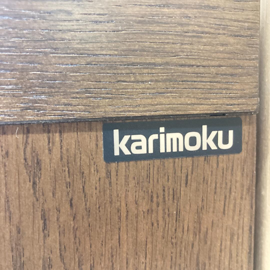 【カリモク】ガラスキャビネット　サイドボード　リビング収納　書棚