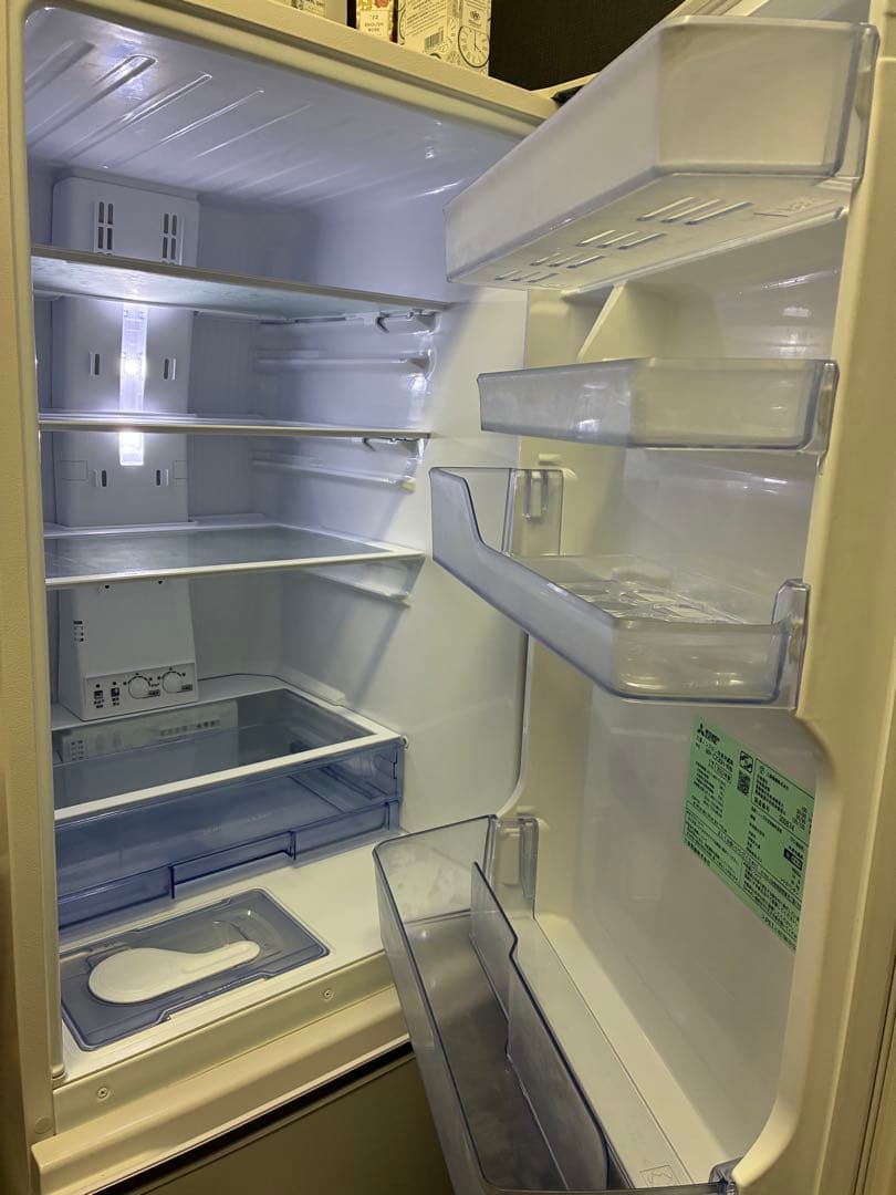 【最終値下げ】MITSUBISHI ELECTRIC 冷蔵庫MR-CX30H-W