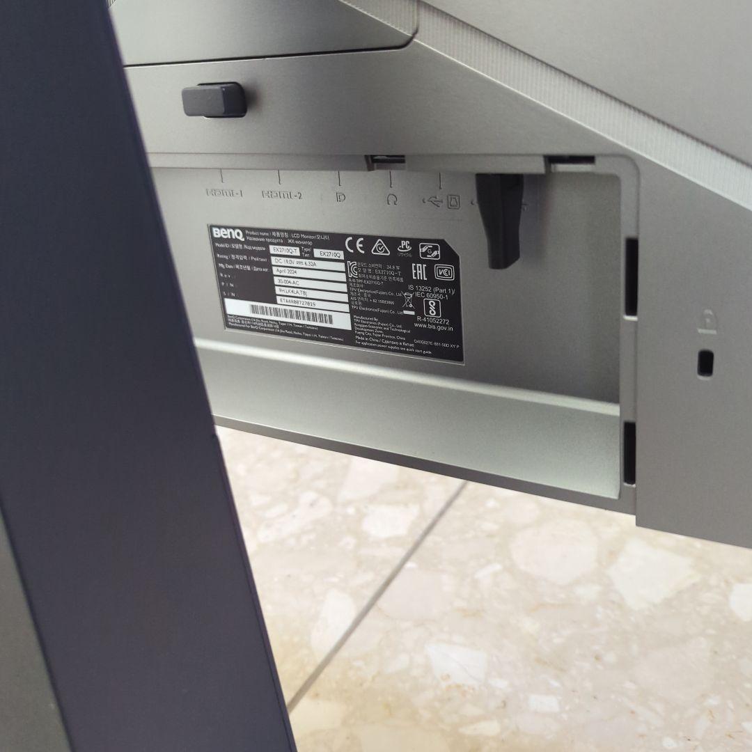 【美品】BenQ MOBIUZ EX2710Q 27インチ ゲーミングモニター