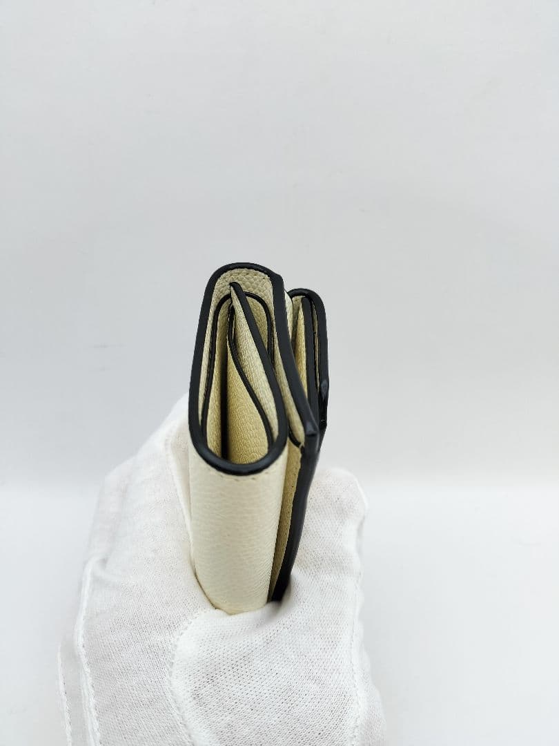 MY Valextra ホワイト 三つ折り財布