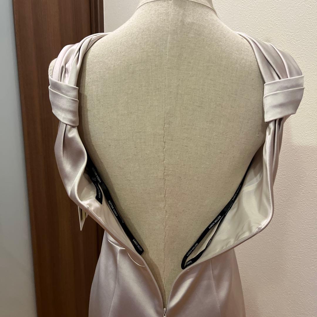 【新品】Karen Millen シャンパンカラーのサテンドレス