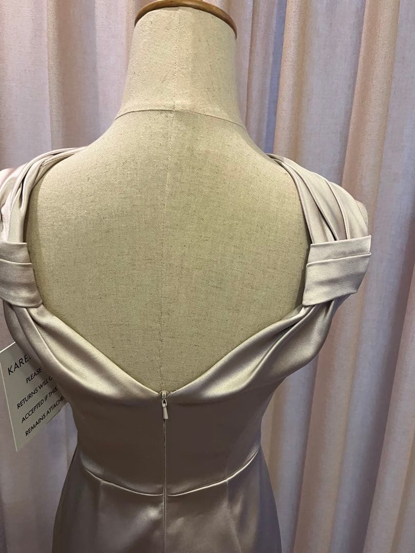 【新品】Karen Millen シャンパンカラーのサテンドレス