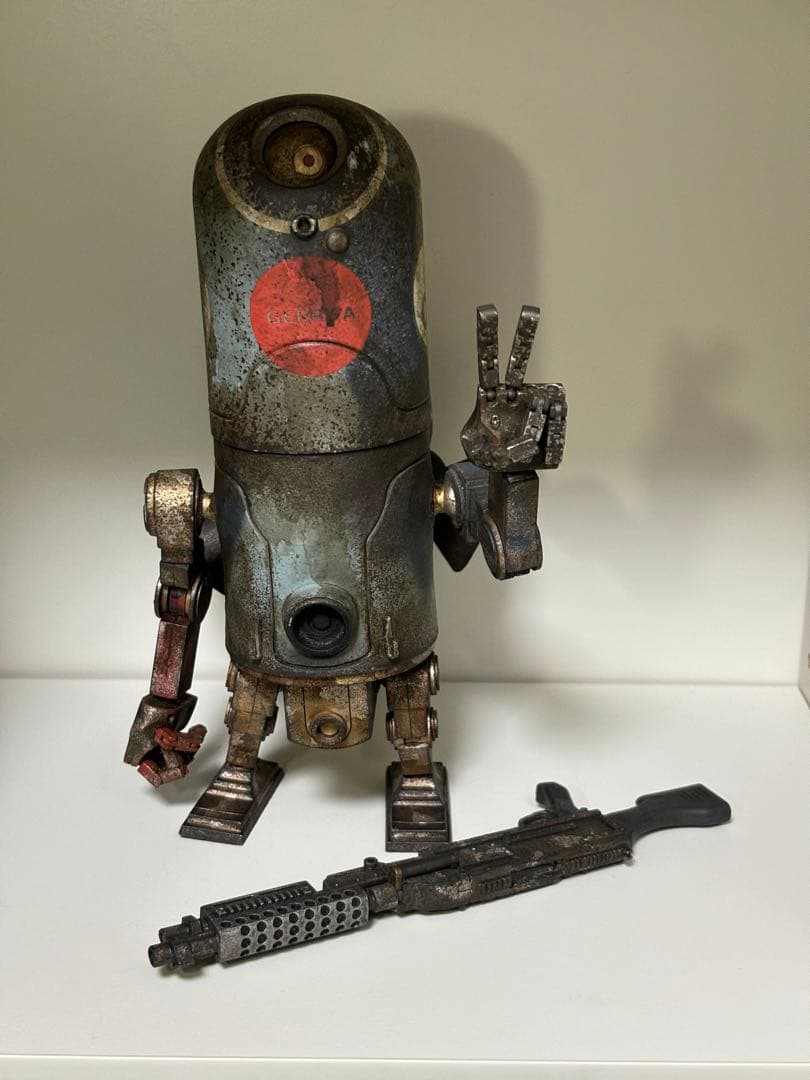 イカしたロボット フィギュア スリーゼロ？ three zero 系