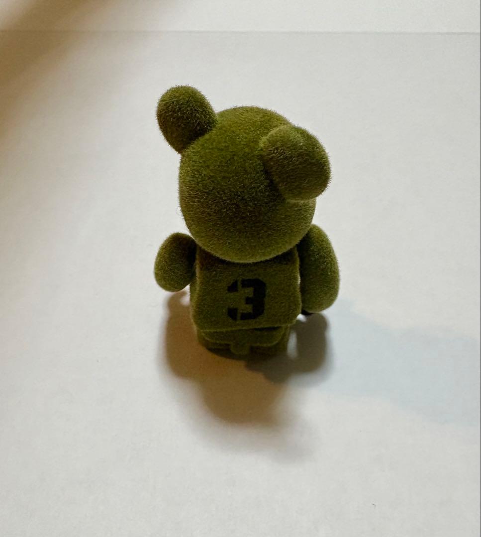 be@rbrick ベアブリック 100% UNDEFEATED TOKYO