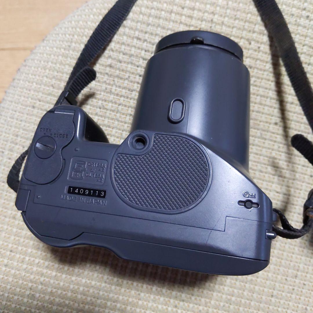 MINOLTASRT101とOLYMPUSのカメラです。