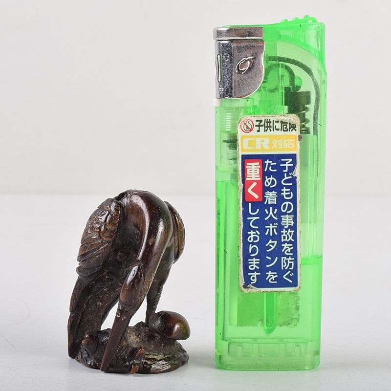 時代提げ物　唐木紫檀彫刻　鶴魚　置物　根付　C　R9308