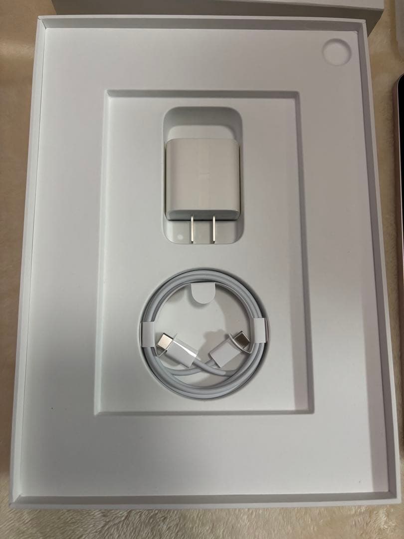 iPad Air 第5世代 10.9インチWifi 64GBピンク