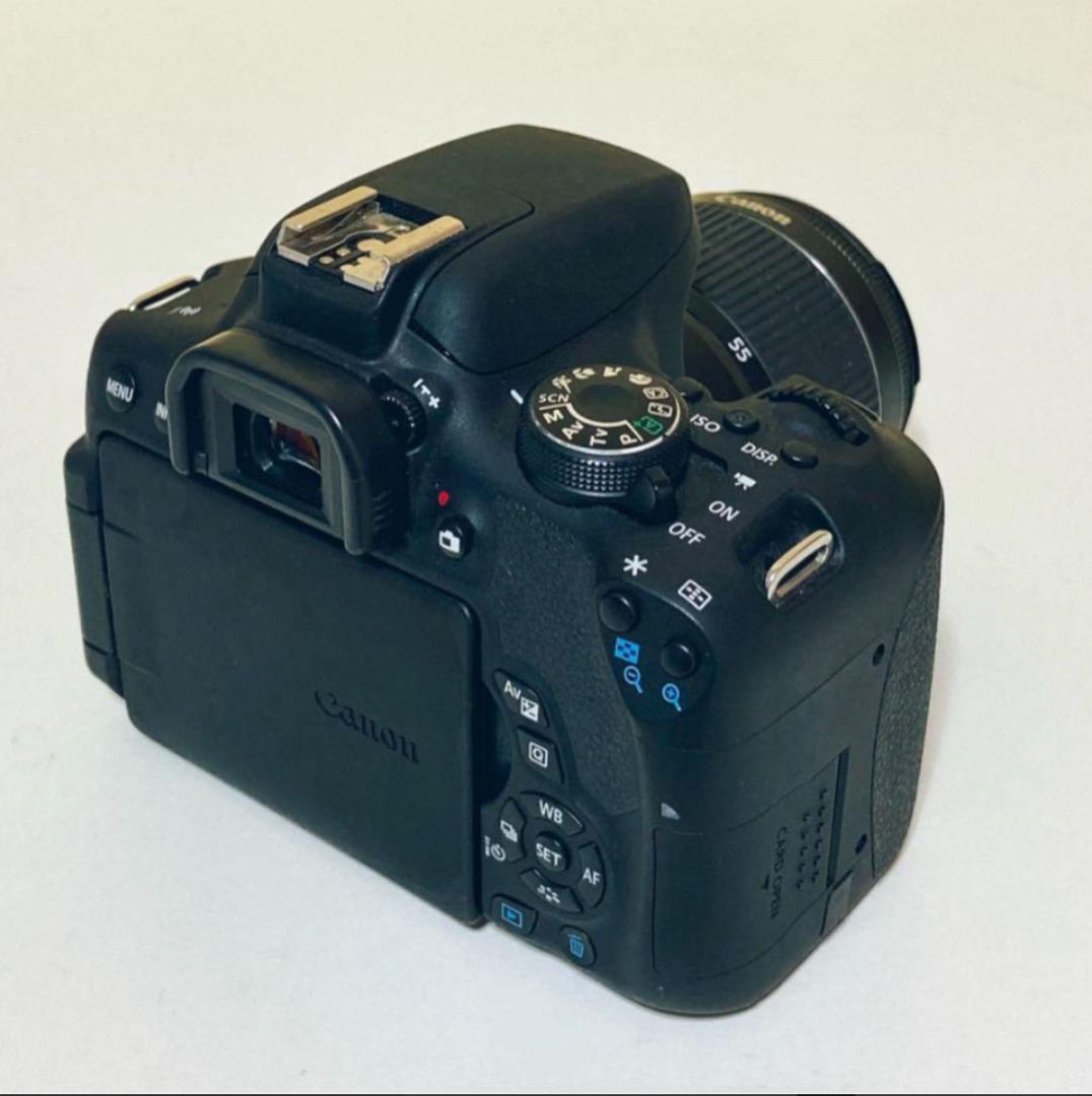 高性能！カメラ Canon kiss X8i 一眼レフ レンズセット