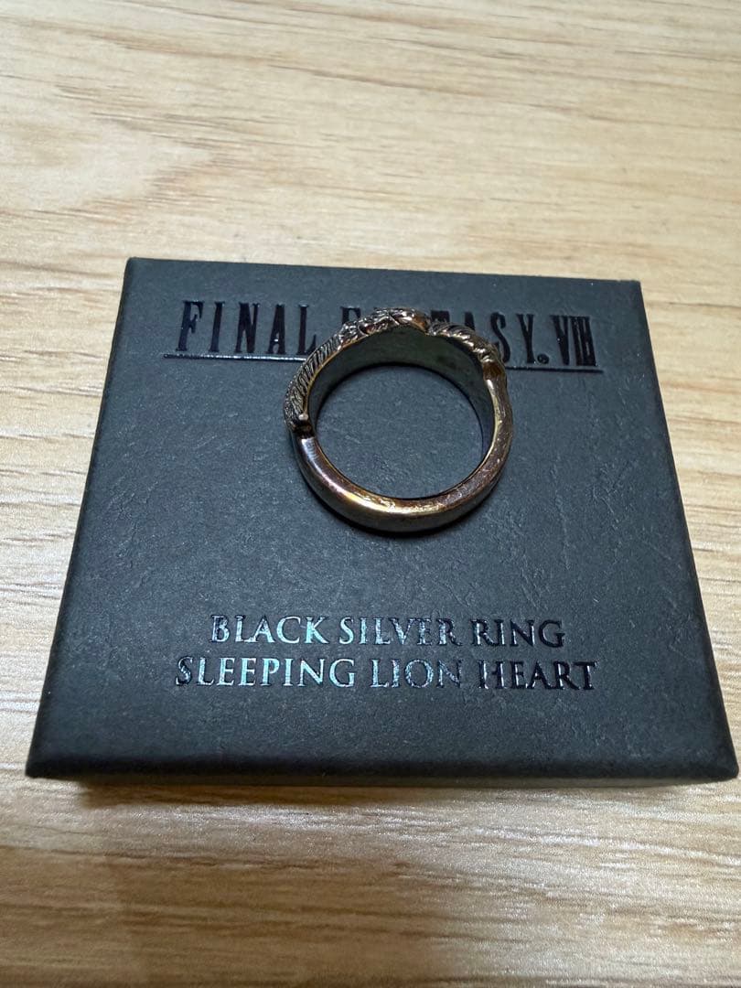 ファイナルファンタジーVIII　ブラックシルバーリング　スリーピングレオンハート