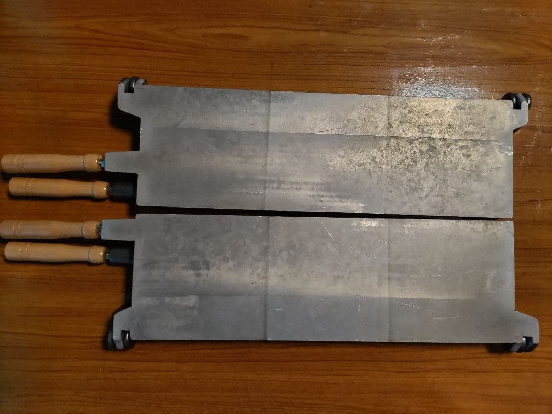 再再値下げ！「新品！」「半額以下！」二連たい焼き機