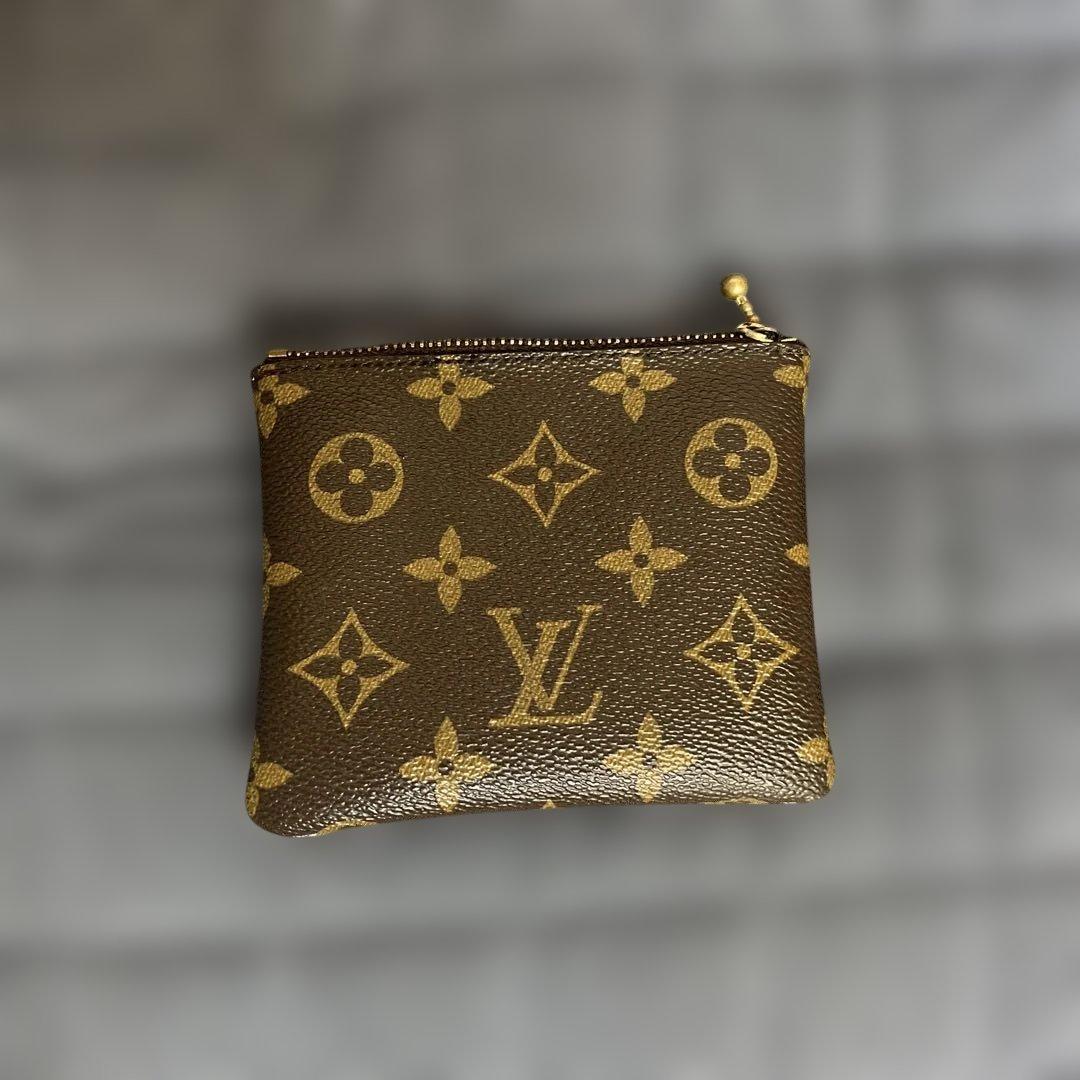 Louis Vuitton ケース