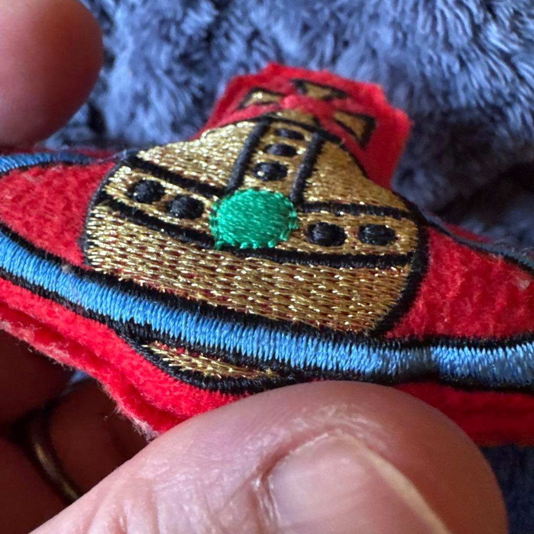 ヴィヴィアンウエストウッド入手困難刺繍ブローチ♡