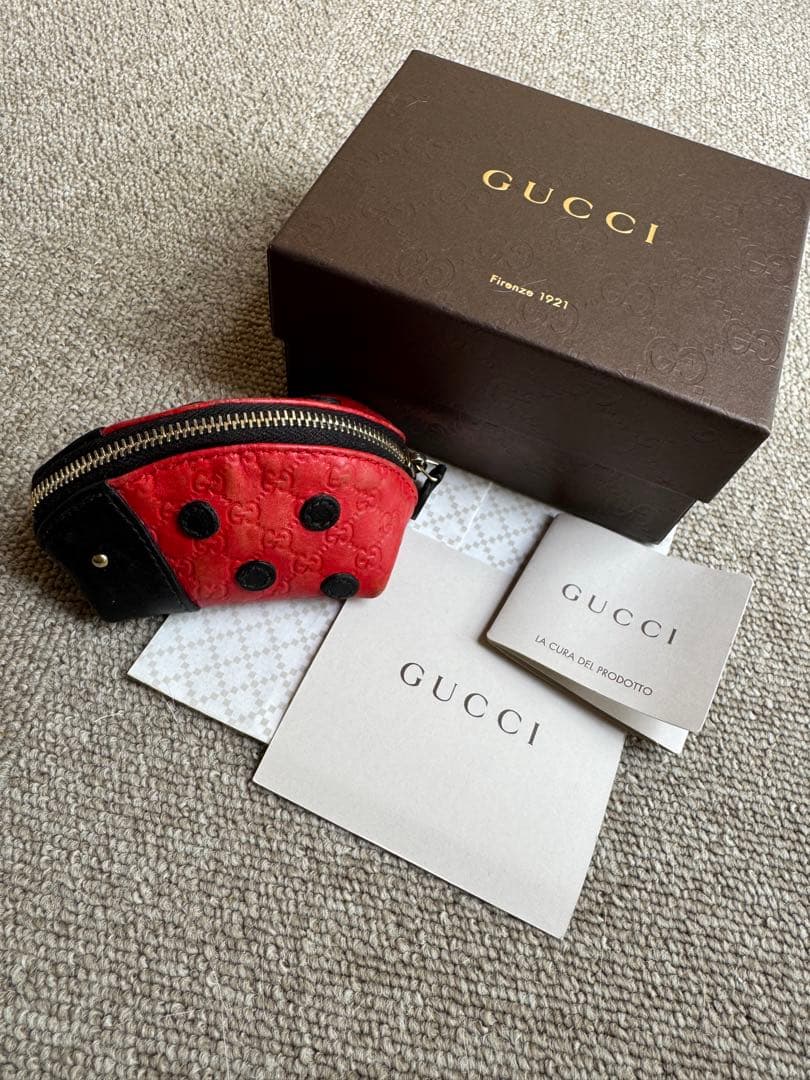 『希少』GUCCI ケース てんとう虫 入手困難