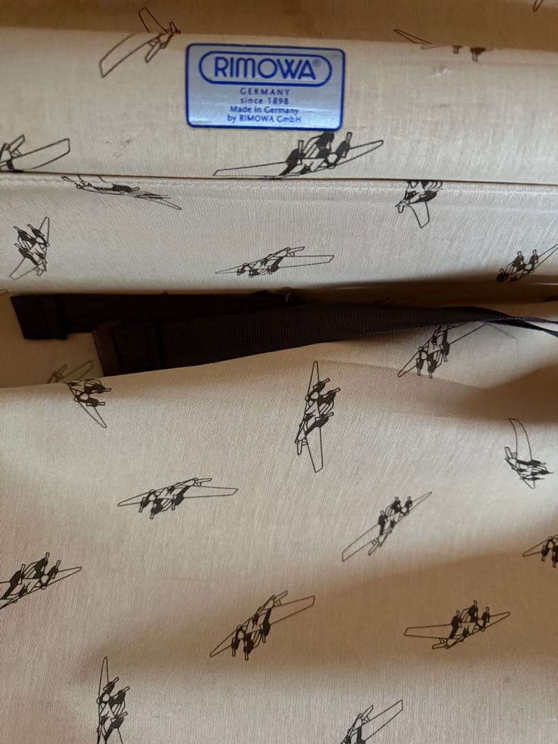 ⭐︎希少・廃盤モデル⭐︎ RIMOWA（リモワ）104L 四輪　クラシックフライト