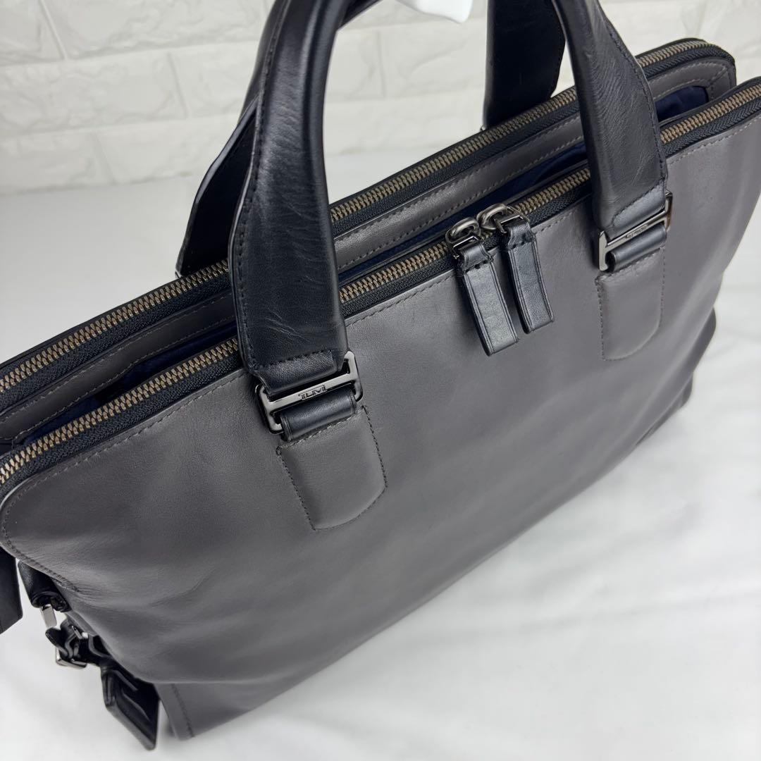 ✨希少✨ TUMI Harrison セネカ スリム 2way ビジネスバッグ