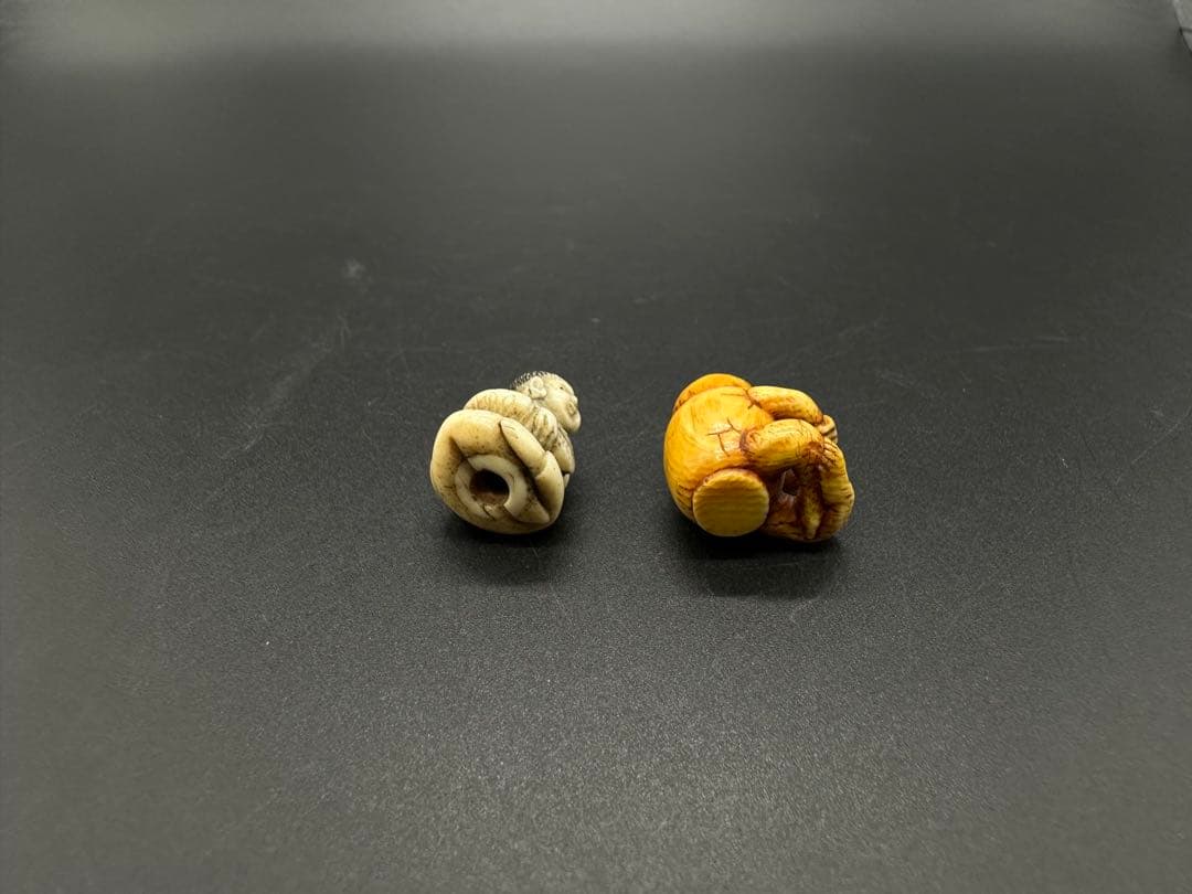 緒締　緒締玉　2点　だるま　天然材質　骨董古美術