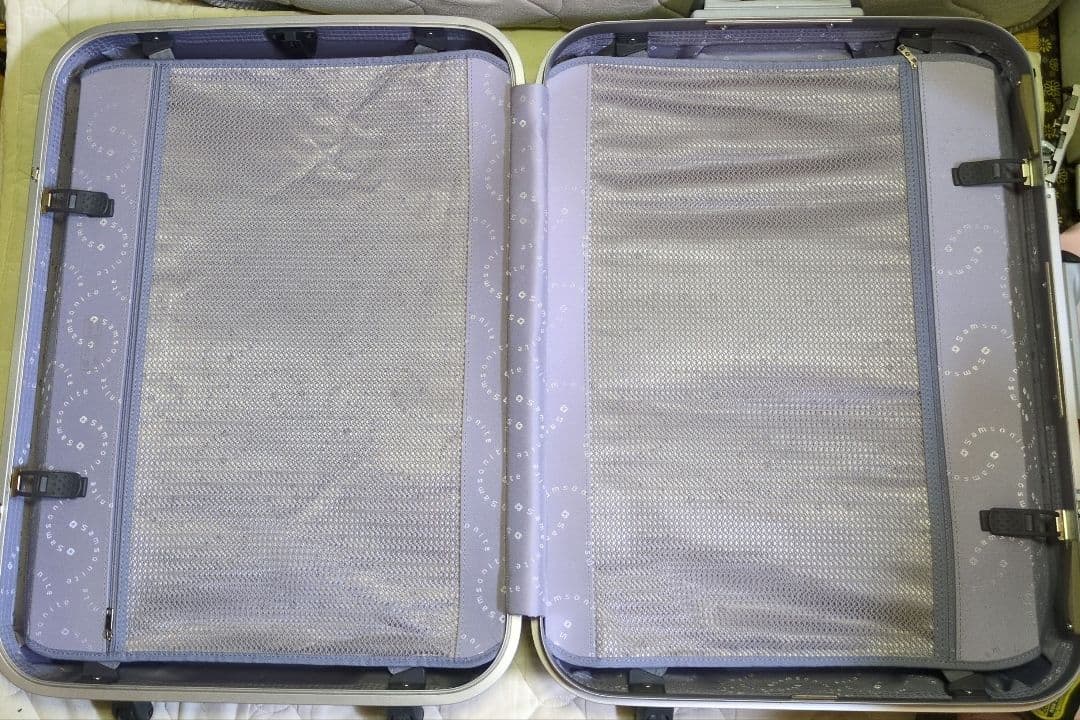 サムソナイト　スーツケース　キャリーケース　黒色　約80L 中古品　専用箱あり